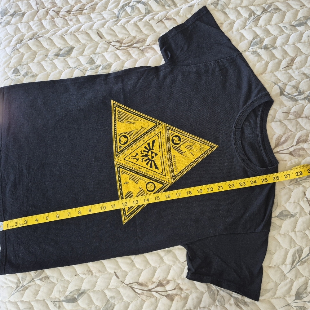 Black Child's Small T-Shirt with Yellow Graphic Legend of Zelda Symbol - Picture 4 of 5